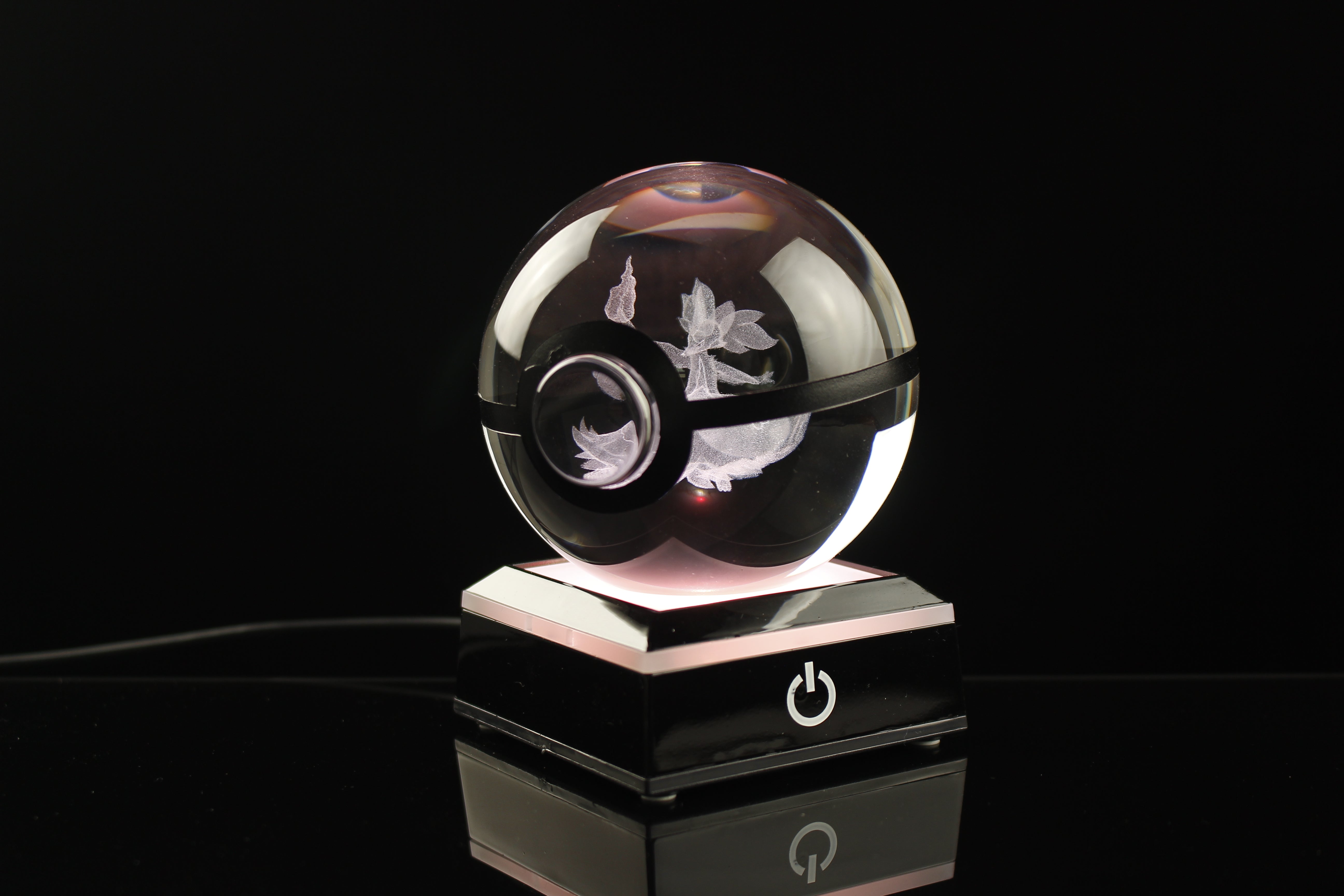 Delphox Large Crystal Pokeball