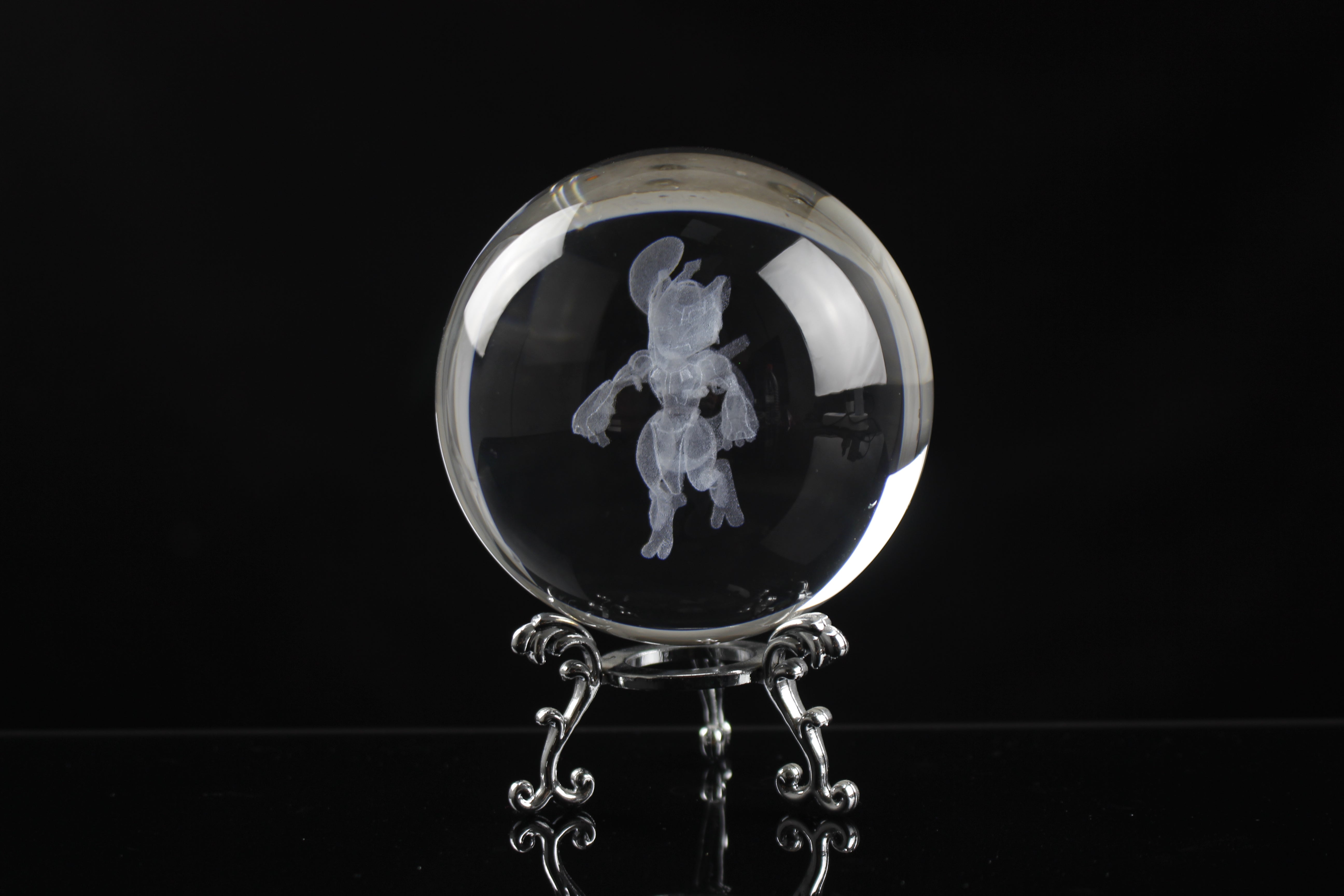 Armoured Mewtwo Engraved Crystal Orb