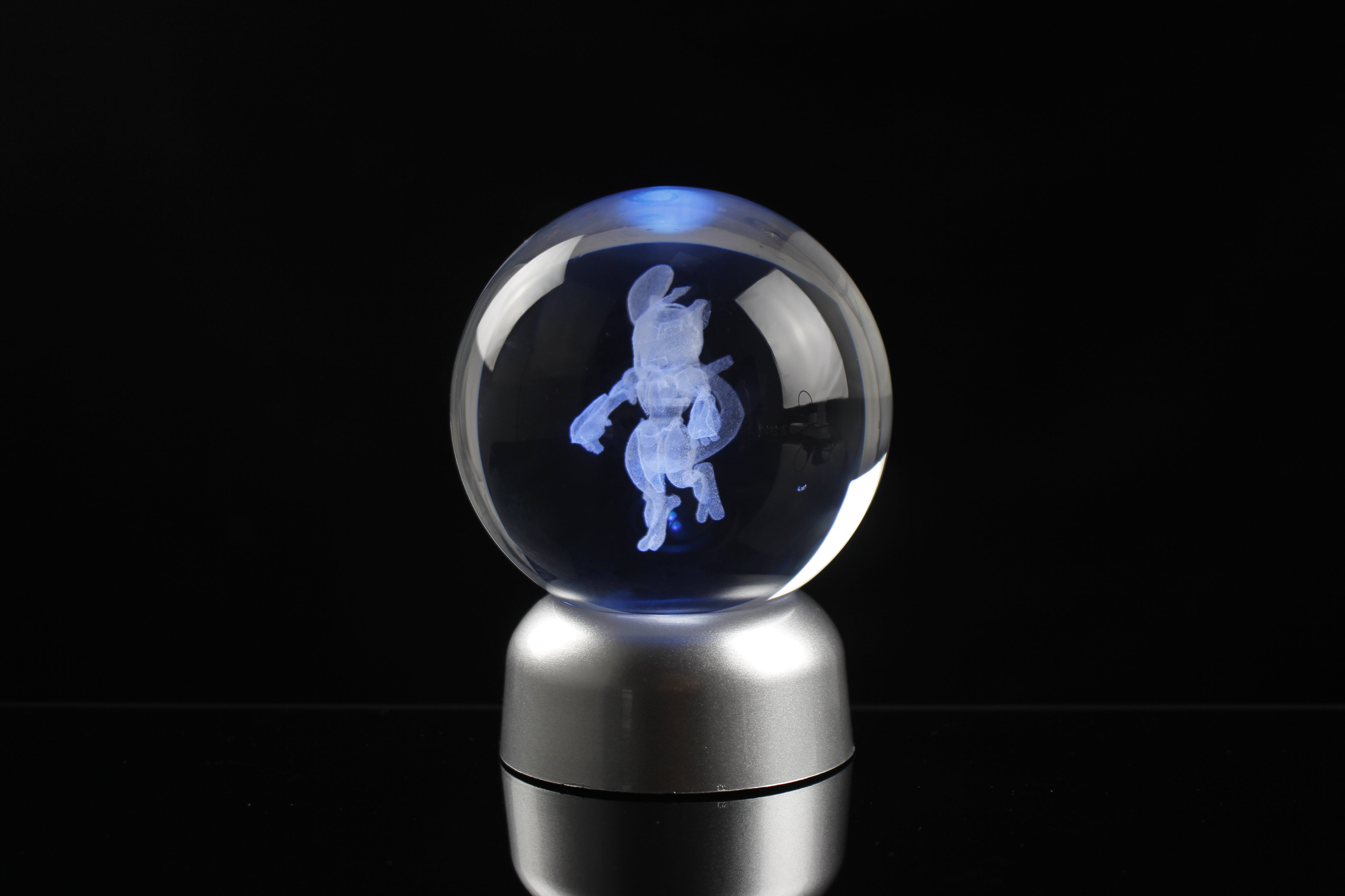 Armoured Mewtwo Engraved Crystal Orb