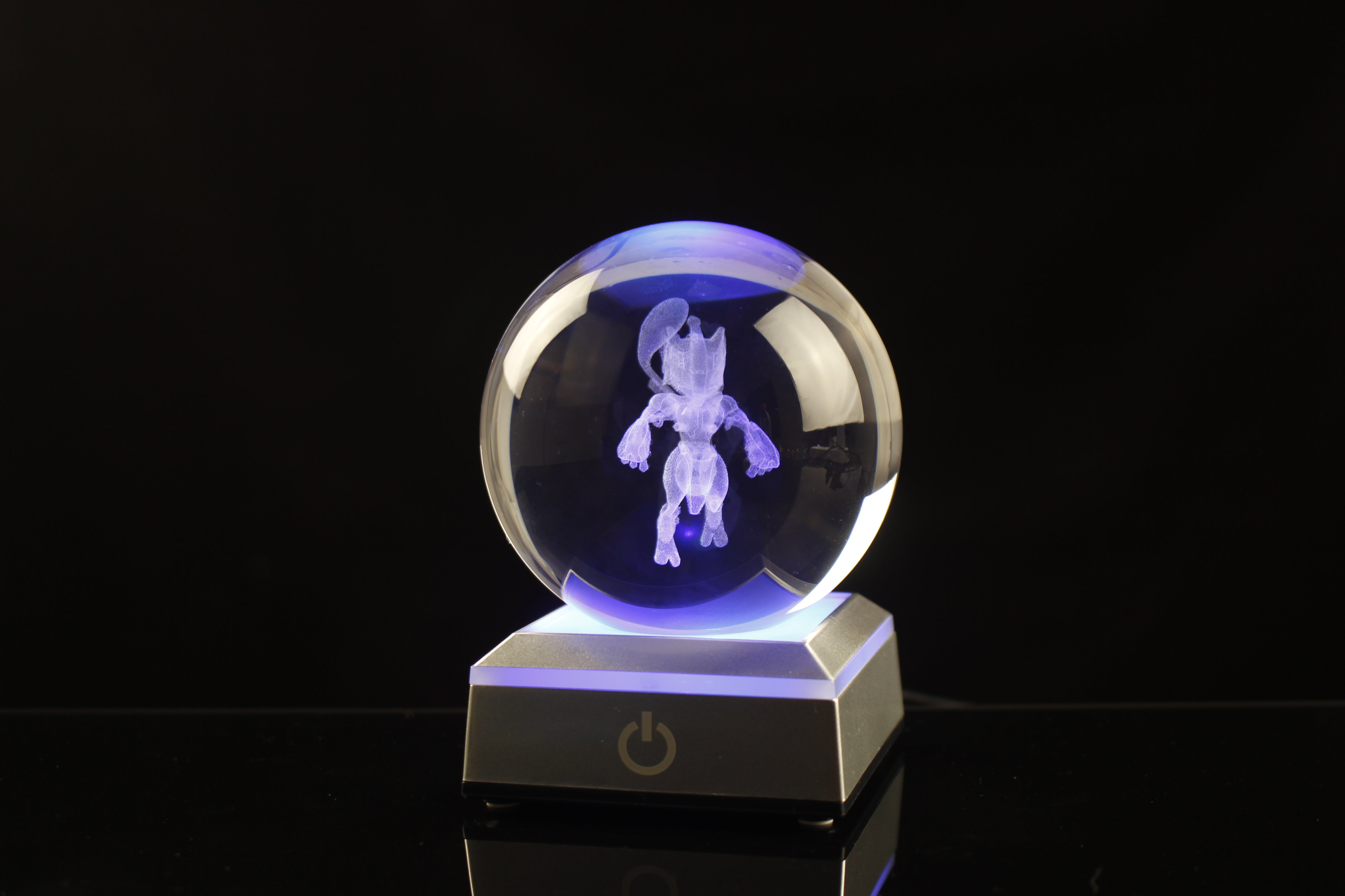 Armoured Mewtwo Engraved Crystal Orb