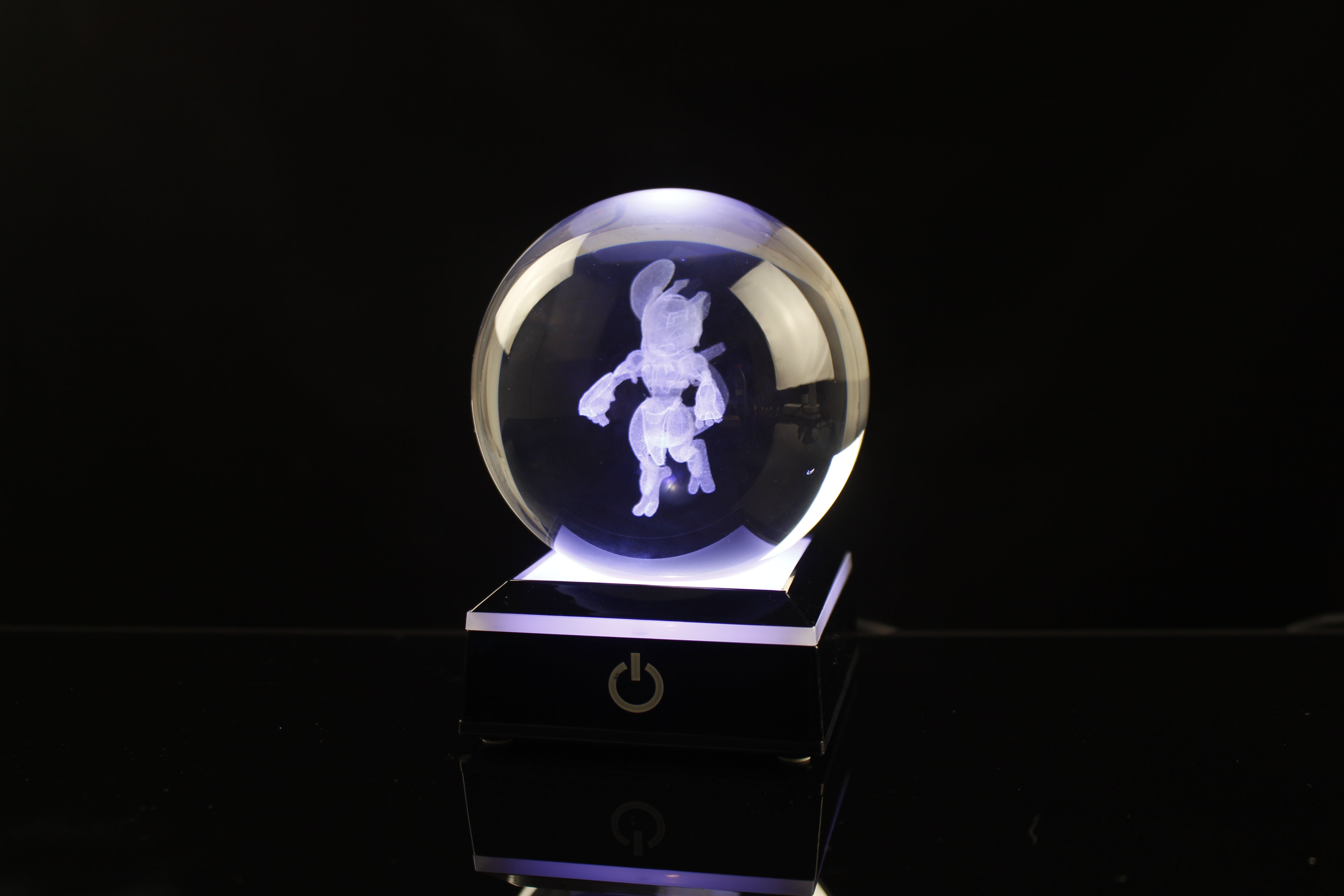 Armoured Mewtwo Engraved Crystal Orb