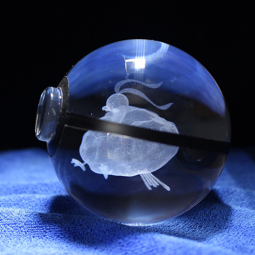 Altaria crystal pokeball