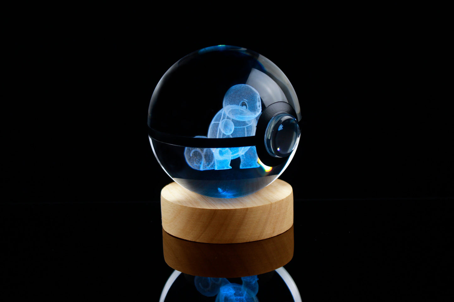 Squirtle Large Crystal Pokeball