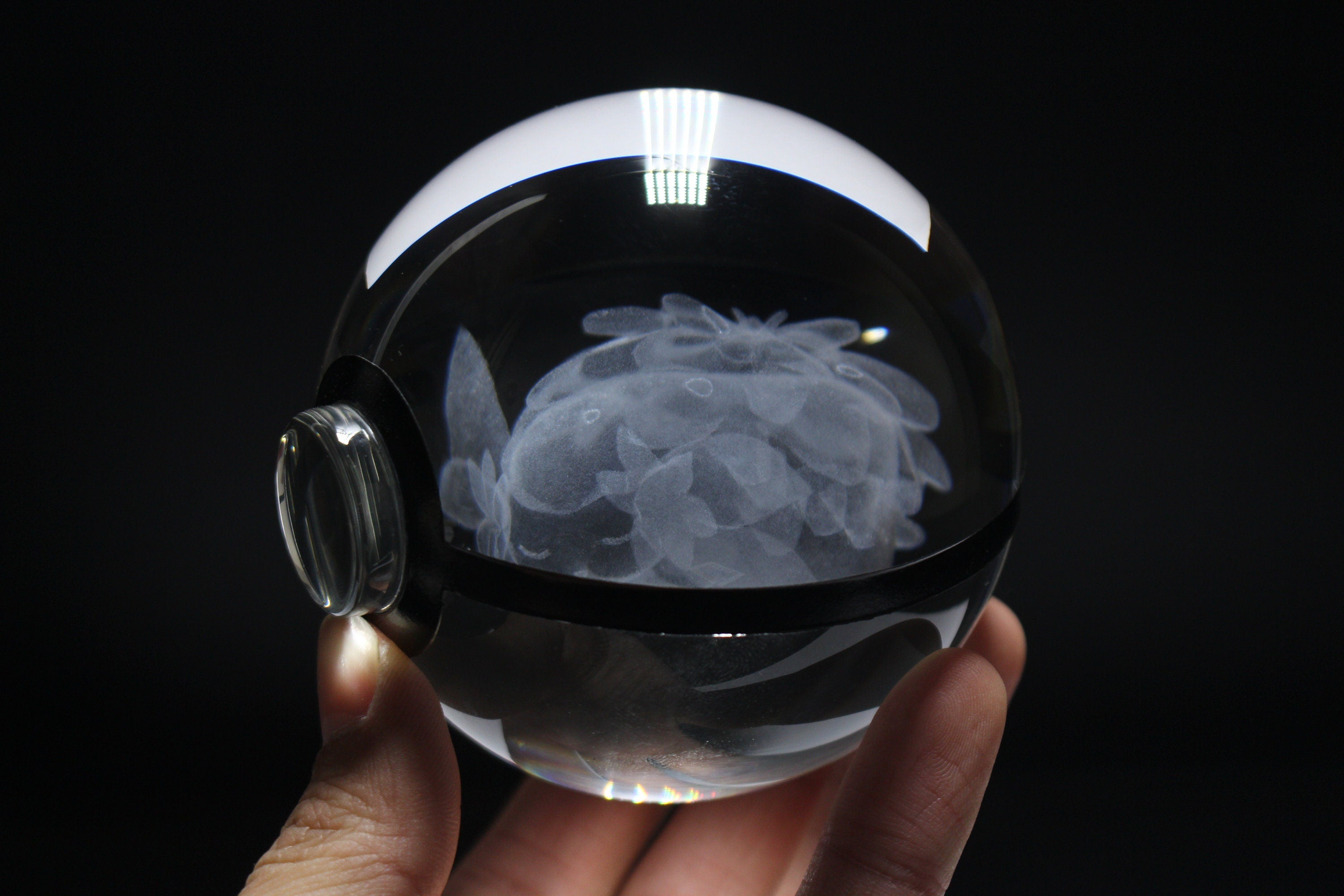 Shaymin Large Crystal Pokeball