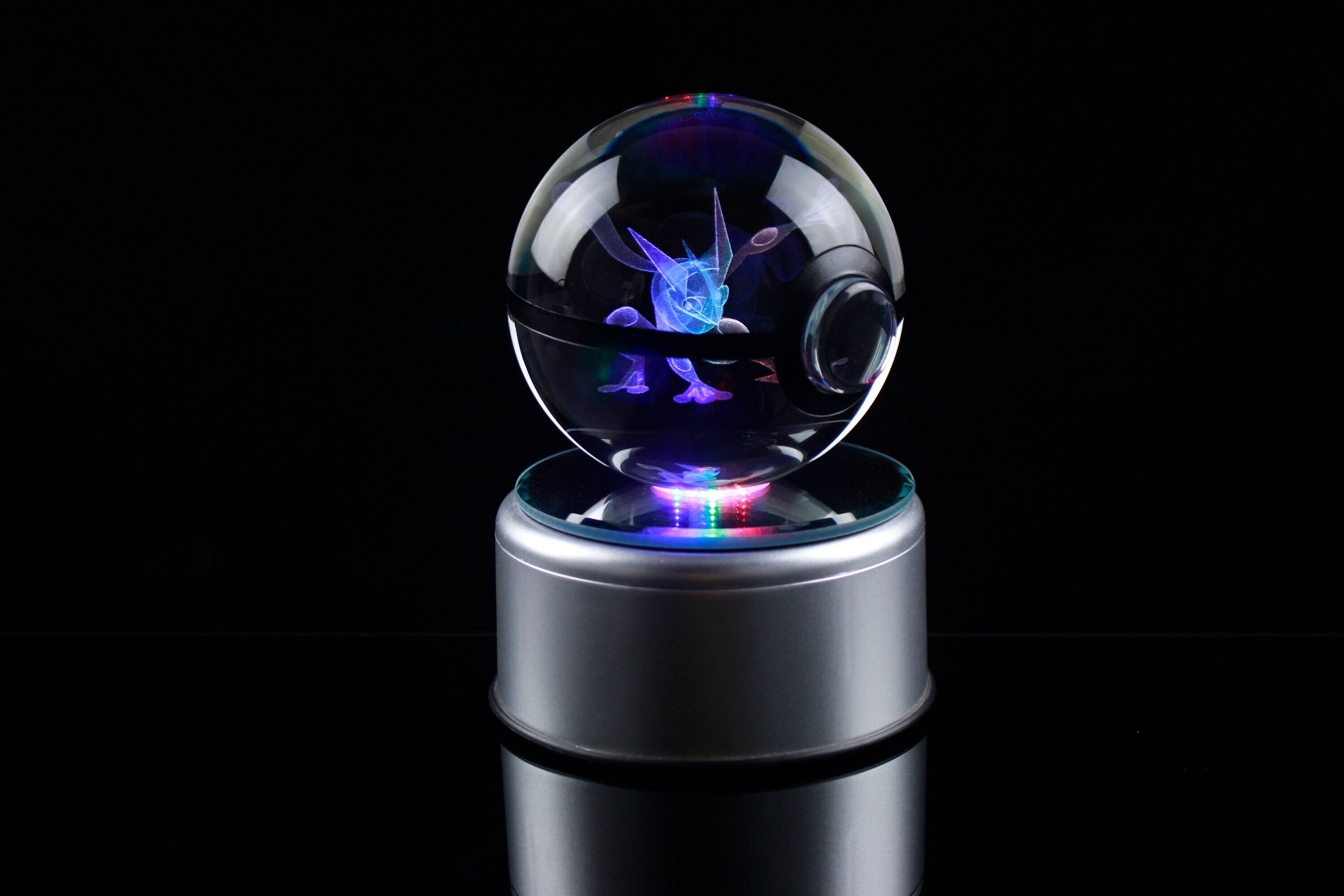 Greninja Large Crystal Pokeball