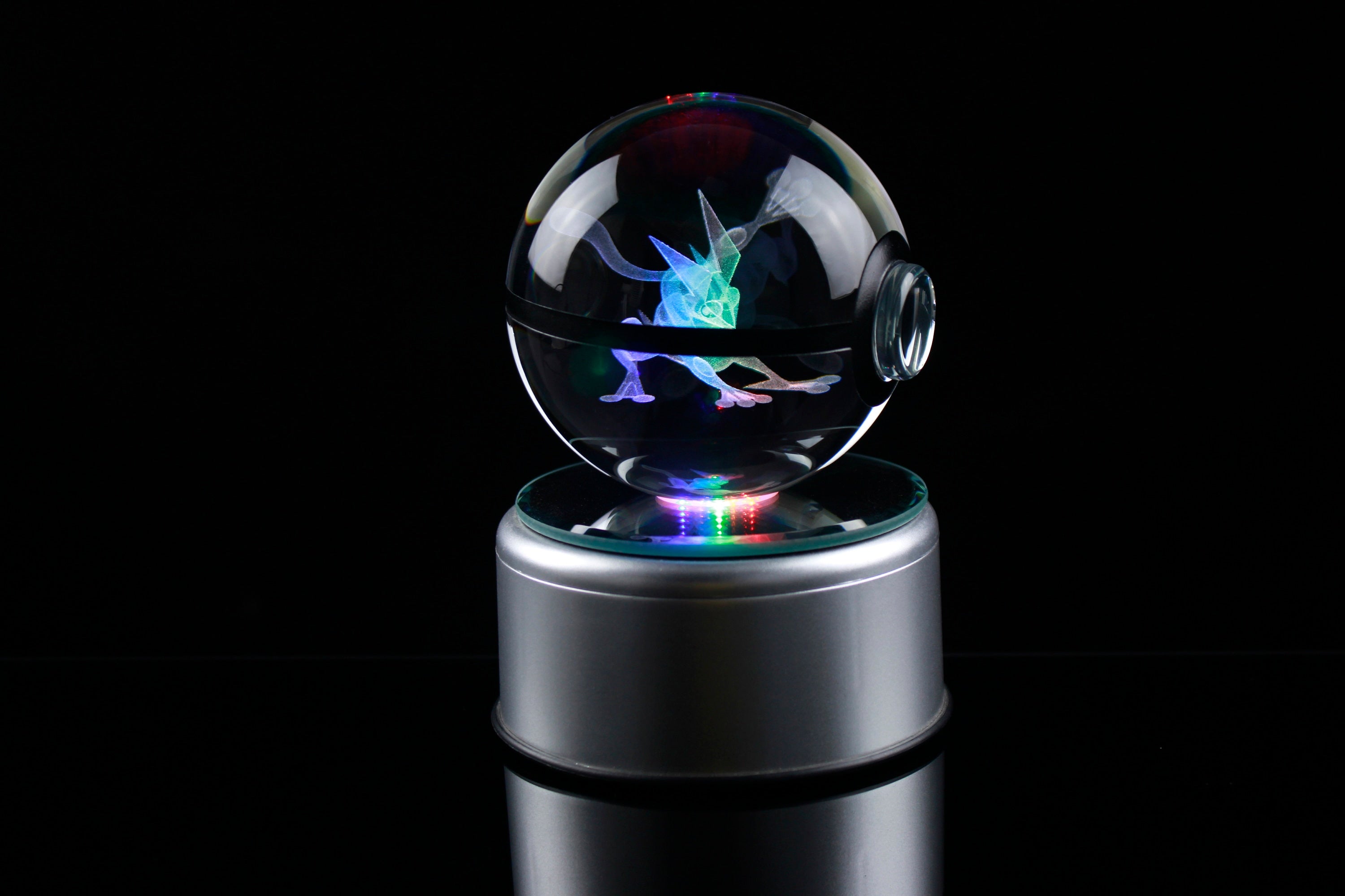 Greninja Large Crystal Pokeball