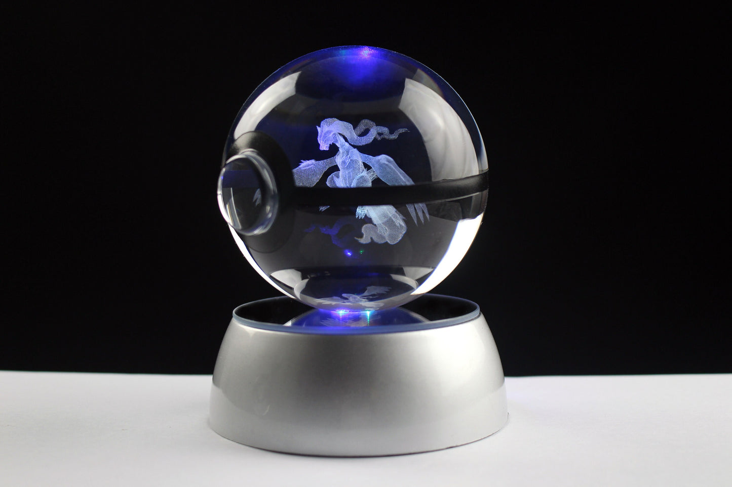 Reshiram Large Crystal Pokeball